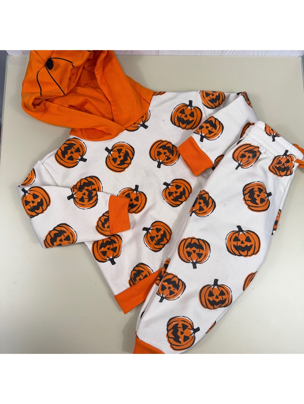 Wonder Nation Boys 2T Graphic Fleece Sweatsuit Set